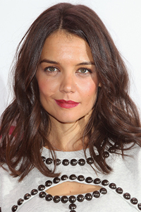 идеальная форма бровей Katie Holmes