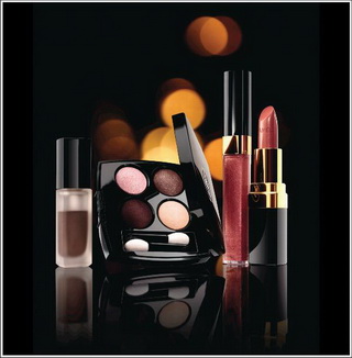 Chanel запускает зимнюю коллекцию Les Tentations de Chanel Holiday 2010