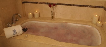 Отдых в винной ванне Carmenere Wine Bath в Чили