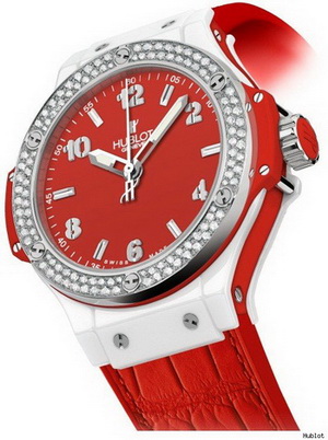 Hublot Big Bang Red - женские часы в подарок ко дню всех влюбленных