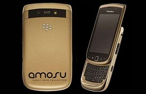 BlackBerry Torch Gold: золота не бывает много 