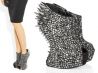 Ботильоны от Giuseppe Zanotti с кристаллами Swarovski и шипами